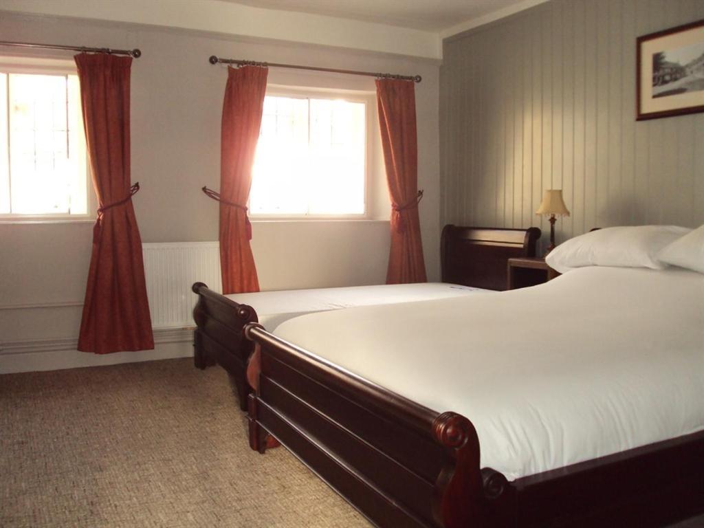 The George Inn Mere  Bilik gambar